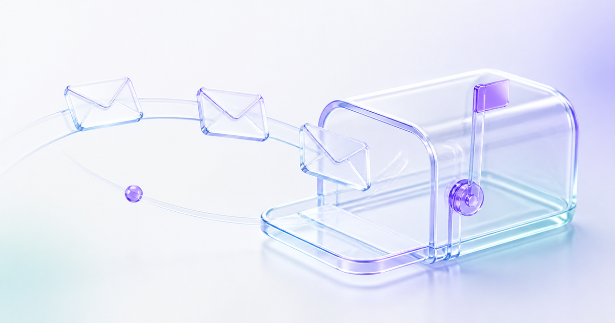 Une boîte aux lettres en verre reçoit un flot d'enveloppes translucides et renvoie un signal.